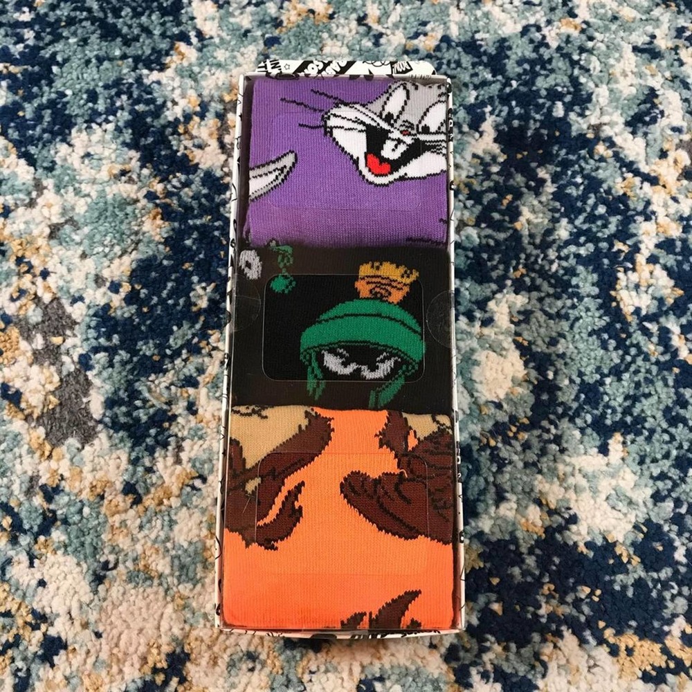 Looney Tunes Crew Socks
